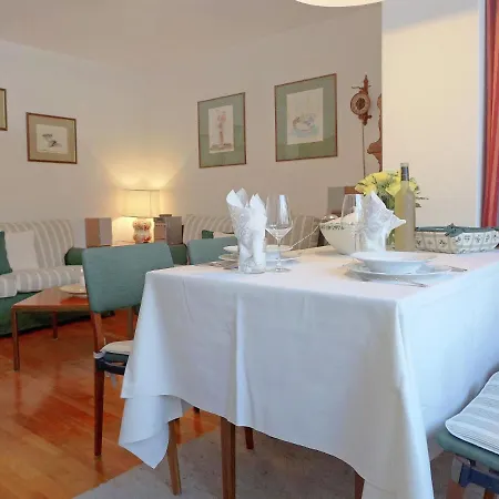 Apartment Chesa Arlas A1 By Interhome