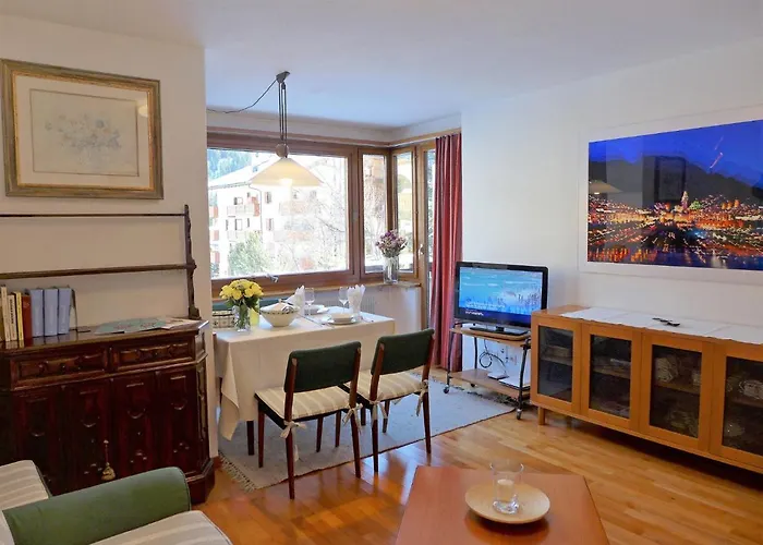 Chesa Arlas A1 By Interhome Daire