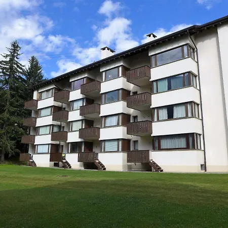 Apartamento Chesa Arlas A1 By Interhome